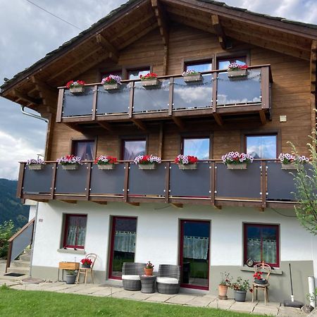 Haus Dorfblick Apartment Grachen Exterior photo
